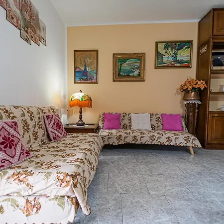 Daire Clara Vista Mare - Goelba *